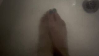 bath toes