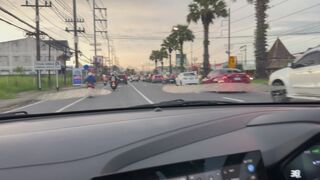 Extreme masturbation in a car on the move - Dolly Lili