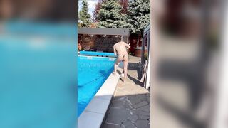 Anal surprise for cleaning pool boy with Mistress. Full video on my Onlyfans ( link in bio)