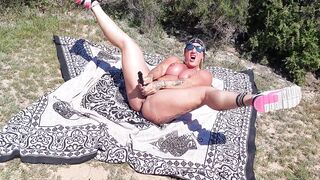 A good bitch fucked on the beach