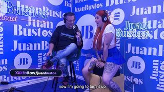 Andrea Pardo se corre 5 veces! seguidas en la máquina sexual en Juan Bustos Podcast