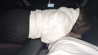 Picked up a whore and fucked her mouth in the car